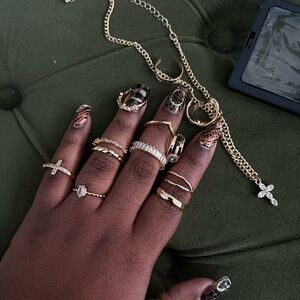 Elegant Gold Women's Ring Set